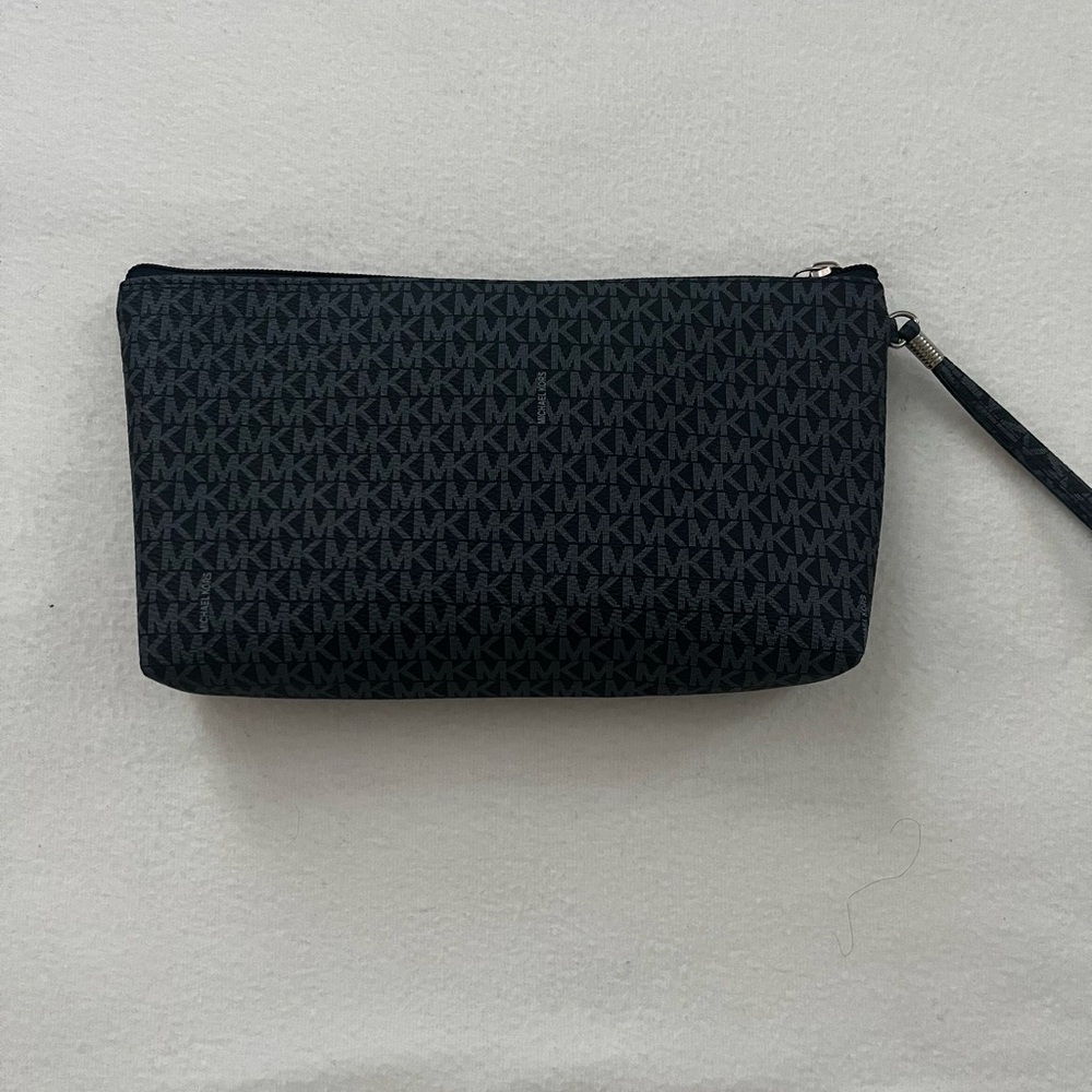 Navy Blue Michael Kors Wrist Bag